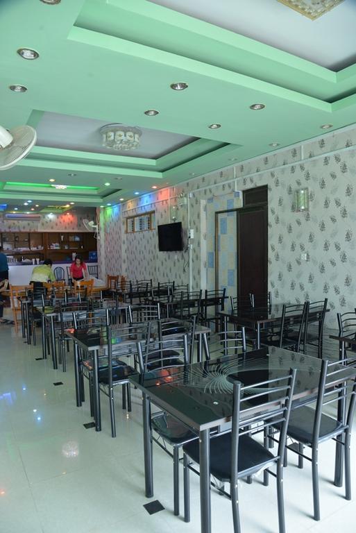 New Golden Forward Hotel Янгон Экстерьер фото