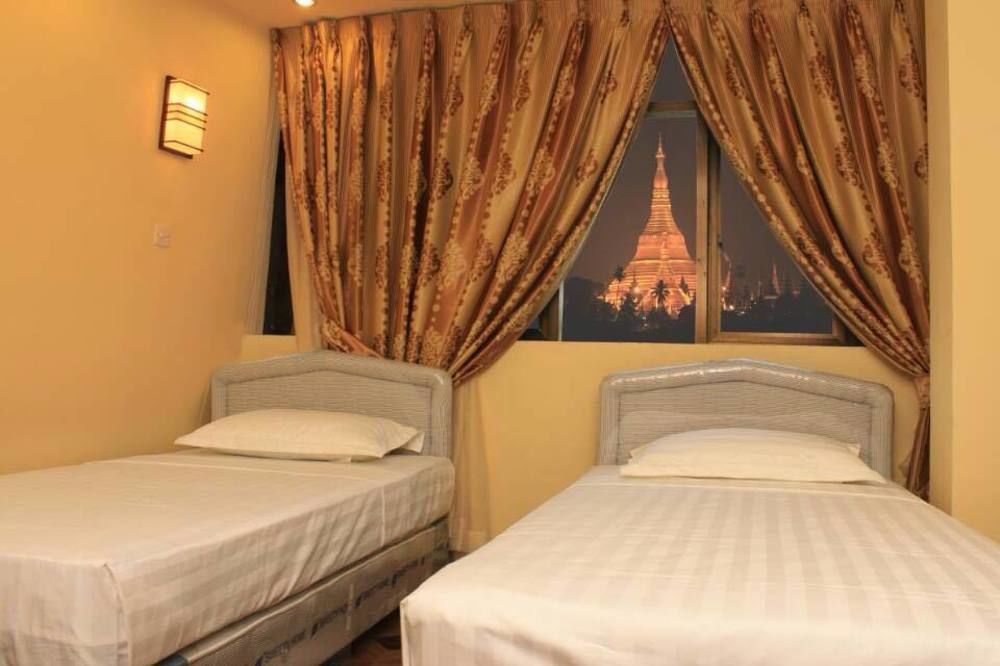 New Golden Forward Hotel Янгон Экстерьер фото