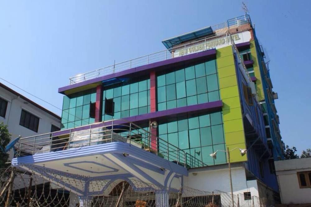New Golden Forward Hotel Янгон Экстерьер фото